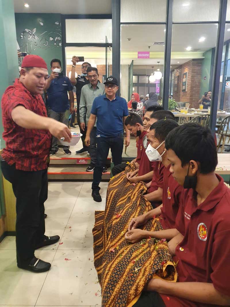 5 Nelayan Dipulangkan dari Thailand, Ketua Kadin Batu Bara OK Faizal Sambut Hangat