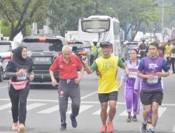 Pria 81 Tahun Ini Unjuk Kemampuan di Bukit Barisan Fun Run 5 & 10K