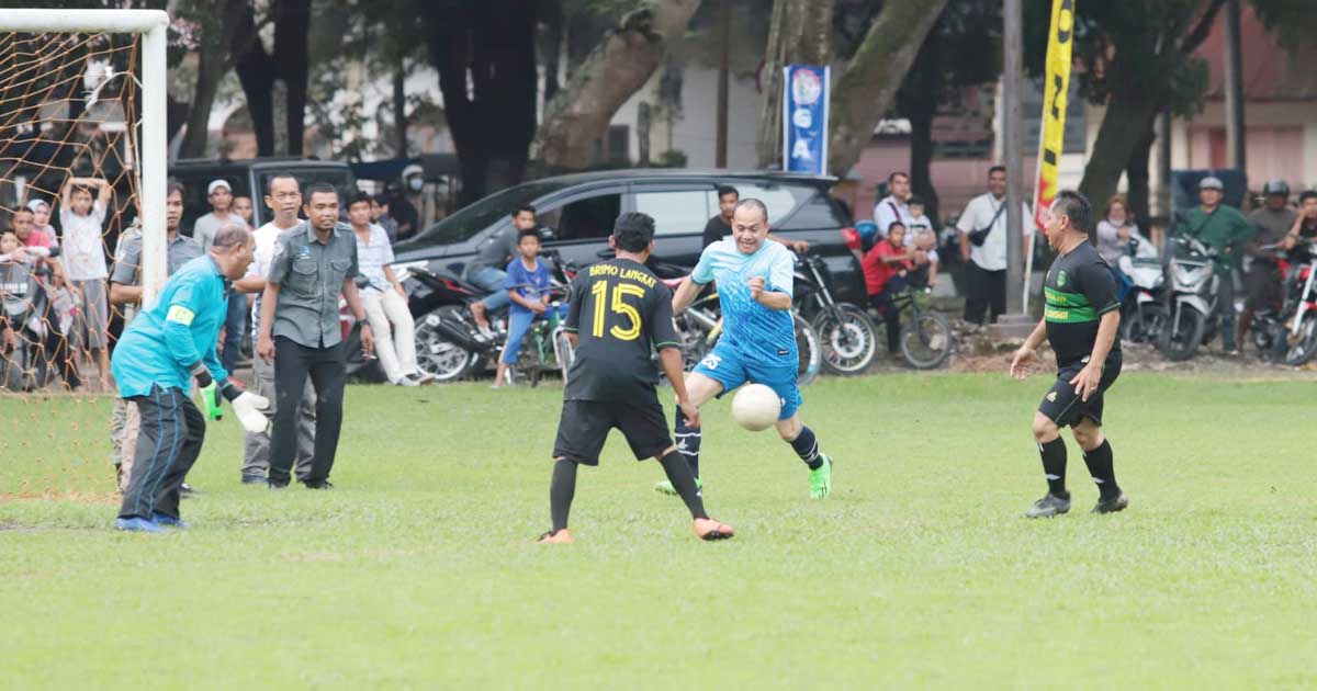Bupati Zahir Perkuat Tim Kepala Daerah, Menang 3 - 2 Lawan Apdesi Langkat