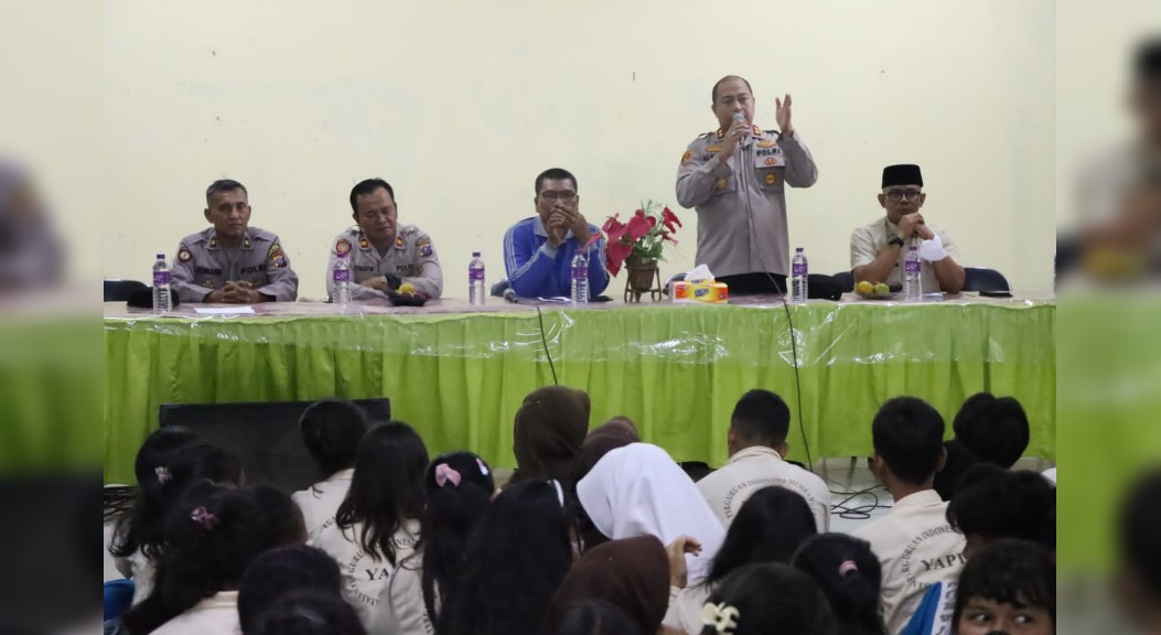 Kapolres Sergai Nasihati Pelajar SMA dan SMK YAPIM Kampung Pon
