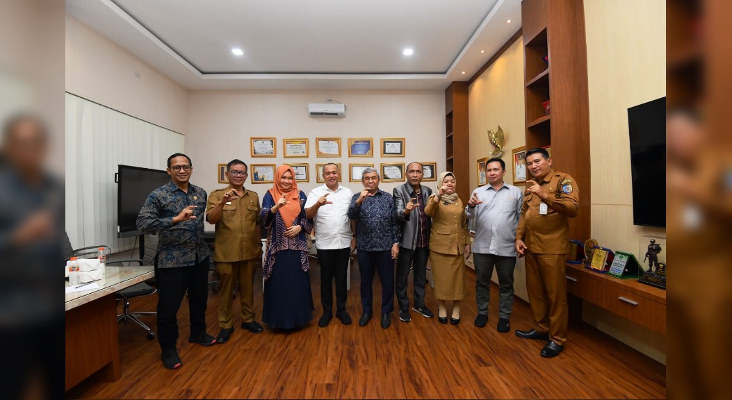 Batu Bara Masuk Sepuluh Besar Soal Keterbukaan Informasi Publik