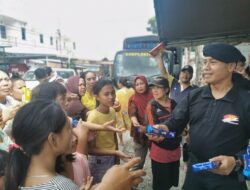 Polda Sumut Salurkan Bantuan untuk Korban Banjir