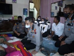 Kapolres Asahan Jenguk Anggota yang Sakit