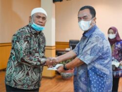 PTPN III Berangkatkan 64 Jemaah Umroh