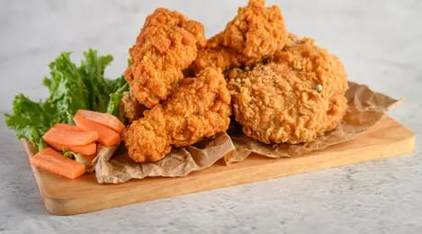 Hem, Nikmatnya Sarapan Pagi dengan Ayam Goreng Krispi, Enak Tenan