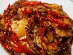 Hem, Yuk Sarapan Pagi dengan Telur Ceplok Bumbu Kecap