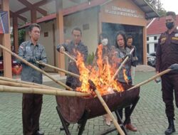 Kejari Salatiga Bakar dan Blender Narkoba