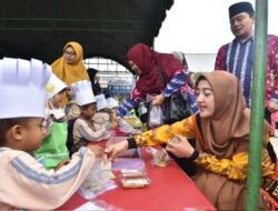 Anak TK dan SD Diajari Kenal Duit