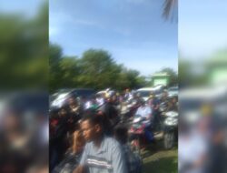 Pengunjung Dan Pengelola Pantai Bunga Keluhkan Kondisi Jalan Bandeng