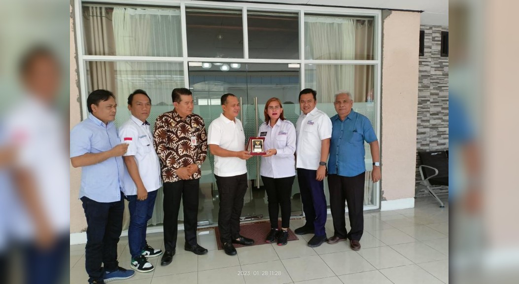 Bupati Batu Bara Dukung Ekspedisi Geopark Kaldera Toba SMSI