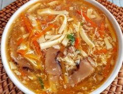 Hem, Yuk Sarapan Pagi dengan Sup Daging Asam Pedas Manis