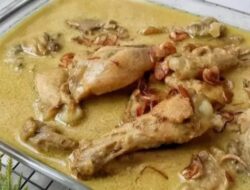 Hem, Yuk Sarapan Pagi dengan Opor Ayam Lezato