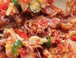 Hem, Yuk Sarapan Pagi dengan Sambal Cumi Kecombrang