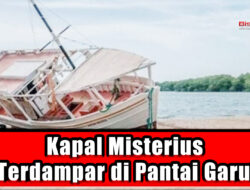Kapal Misterius Terdampar di Pantai Garut