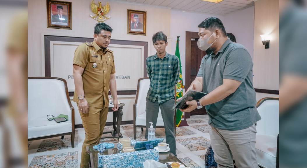 Di Medan, Sampah Plastik Akan Didaur Ulang Jadi Barang Bernilai Ekonomis