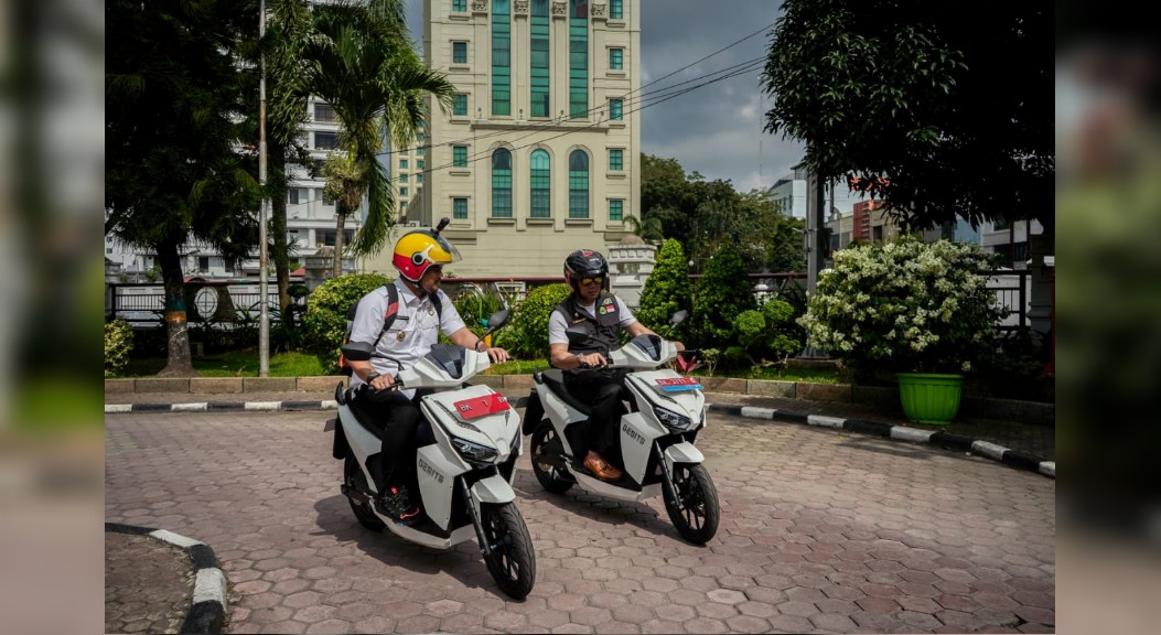 Bobby Dan Kang Emil Sosialisasi Motor Listrik Di Medan