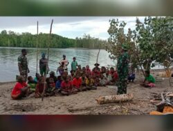 Murid di Kampung Potowaiburu Tak Mau Sekolah Lebih Suka Cari Kepiting