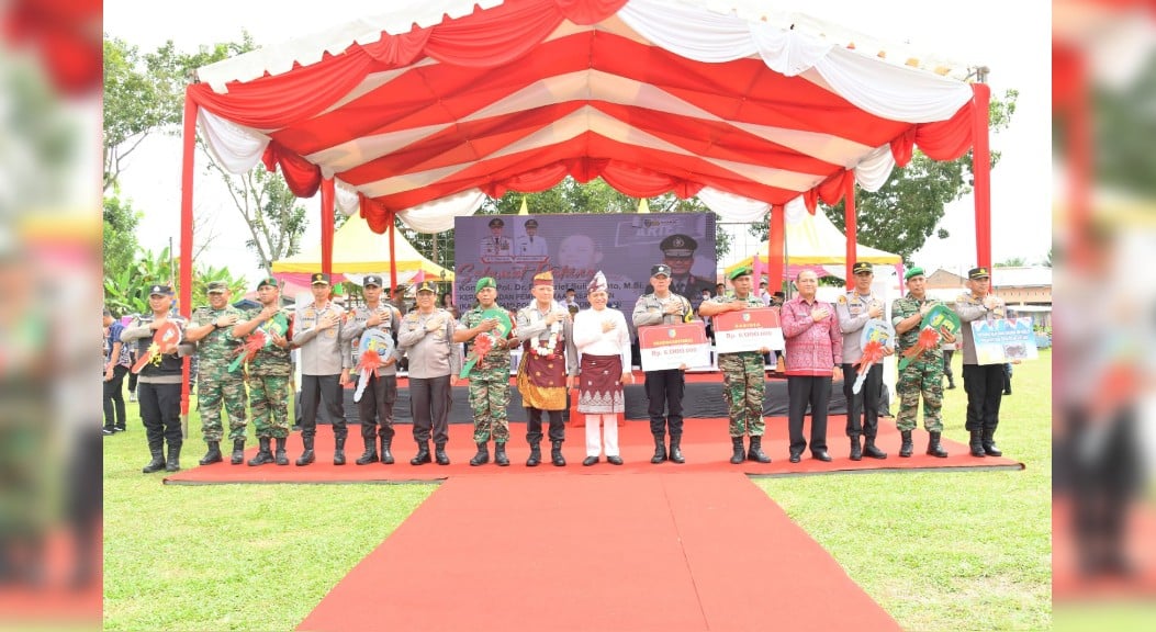 Pemkab Batu Bara Serahkan Bantuan Di Acara Kunker Kabaharkam Polri