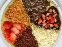 Hmm, Lezatnya Sarapan Pagi dengan Martabak Manis