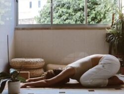 Tidak Bisa Tidur? 3 Gerakan Yoga Ini Mampu Mengatasinya