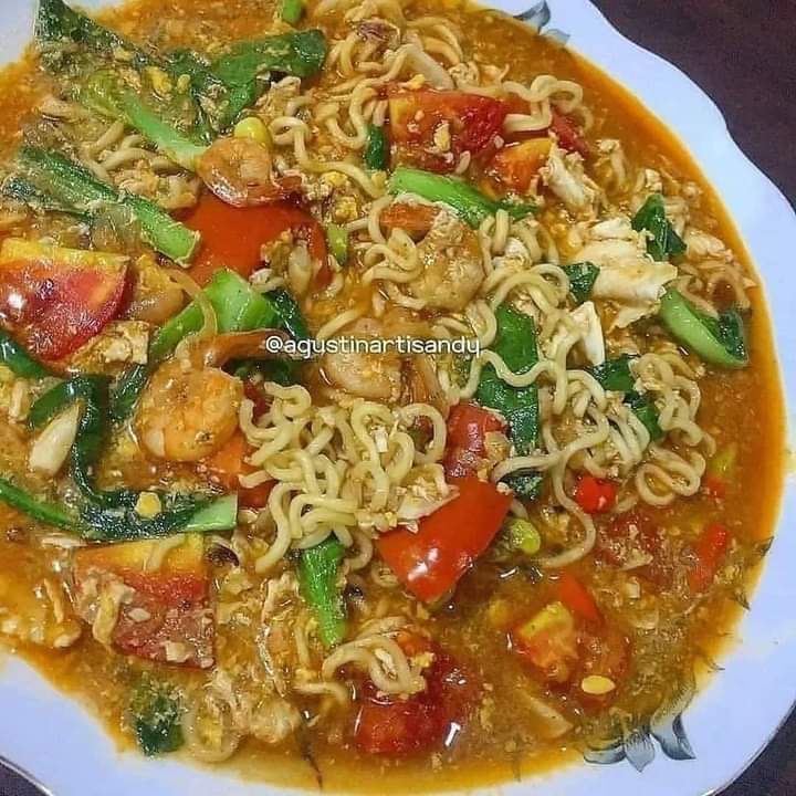 Hmm, Lezatnya Sarapan Pagi dengan Mie nyemek Udang yang Lezat