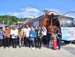 Nias Utara Mulai Ekspor 74 Ton Kelapa Segar ke Tiongkok