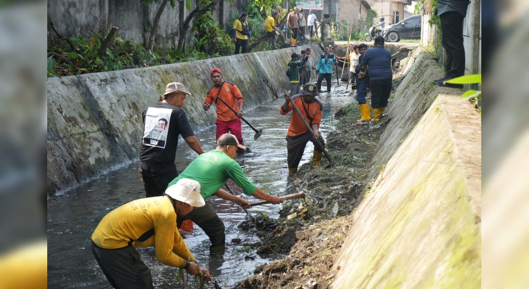 Warga Medan Deli Lakukan Gomas Setiap Rabu