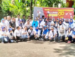 Gathering Alumni SMP XI 88 Medan Banjir Hadiah