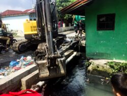 Pemko Medan Lakukan Normalisasi Drainase Gang Langgar