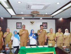 Pemko Medan Terima UHC Award