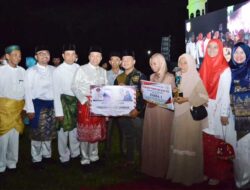 Bupati Batu Bara Serahkan Hadiah Paket Umrah Ke Pemenang MTQ
