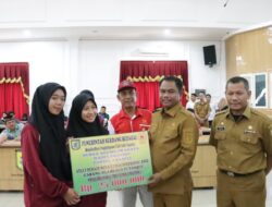 Bupati Sergai Serahkan Tali Asih Kepada Atlet Berprestasi