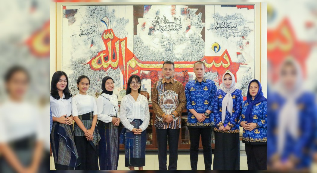 Apresiasi Perjuangan Laura Sinaga, Ijeck Yakin Sanggar Sihoda Mendunia