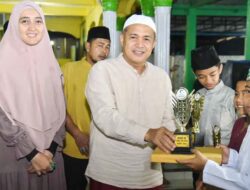 Bupati Zahir Hadiri Peringatan Nuzulul Qur’an Di Masjid Hasanah