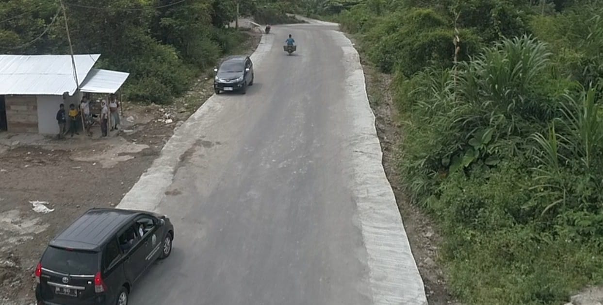 Gubernur Edy Rahmayadi Tempuh Jalur Alternatif Medan-Berastagi, Maksimalkan Jalan Provinsi untuk Rute Cepat Distribusi Logistik