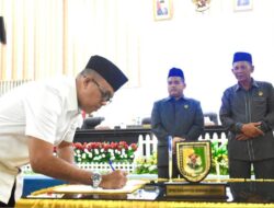 DPRD Sergai Serahkan Rekomendasi Atas LKPJ Bupati