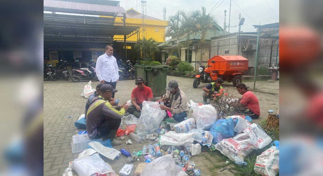 Camat Medan Tembung Luncurkan Program Sdekah