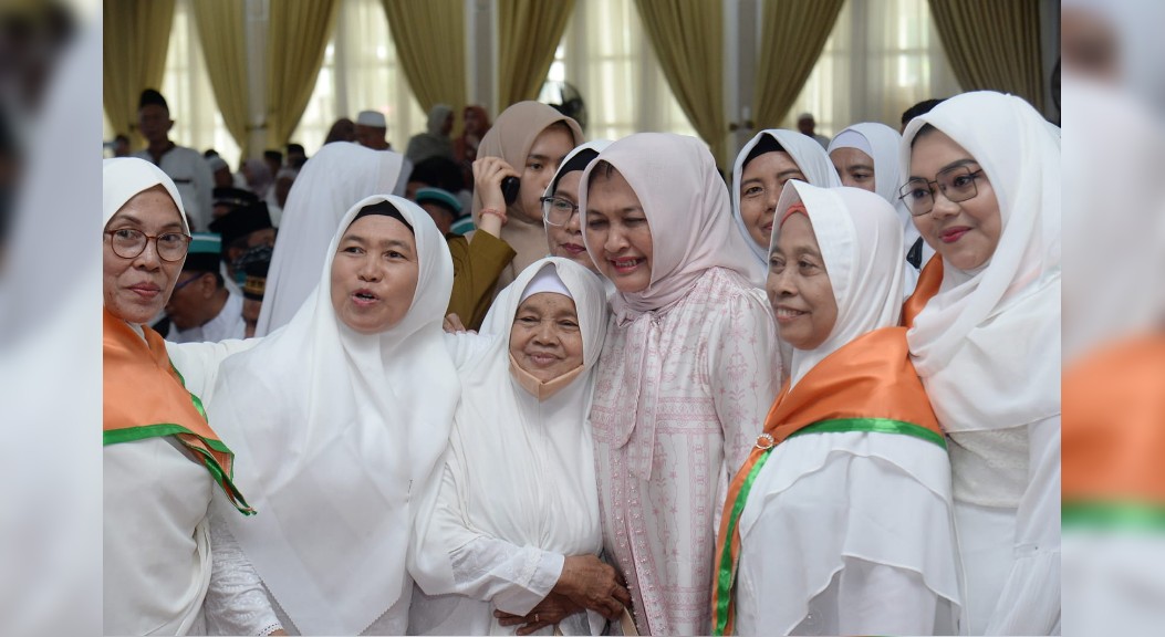 Tepung Tawar Calon Jemaah Haji Pemprov Sumut, Jaga Kesehatan dan Perbanyak Amal Ibadah