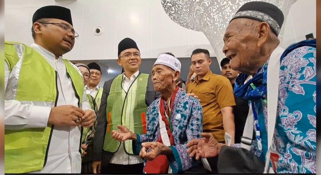 Perdana, Menag Lepas Penerbangan Haji dari Bandara Kertajati