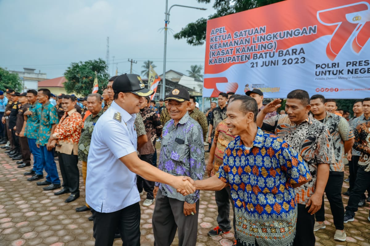 Bupati Zahir Pimpin Apel Satkamling