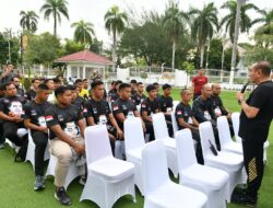 Lepas Keberangkatan 27 Atlet Ikut Kejurnas Surakarta, Gubernur Edy Rahmayadi Bakar Semangat Atlet