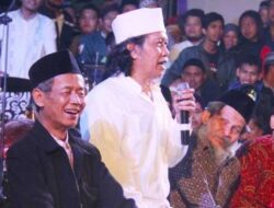 Cek Fakta! Ada Kabar Emha Ainun Najib Meninggal