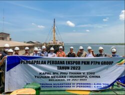 Holding Perkebunan Nusantara Ekspor Perdana Palm Kernel Expeller ke China Rp 18,2 Miliar