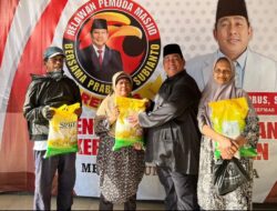 500 Paket Bantuan Disalurkan Untuk Fakir Miskin Dan Nazir Masjid, Said Aldi : Mudah-mudahan Bermanfaat