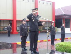 Meski Gerimis, Upacara HUT RI Di Mapolres Asahan Khidmat