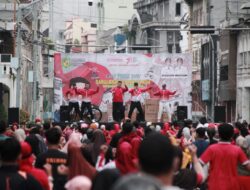 bu-ibu Persit Kartika Kodim 0209/LB Ikut Ramaikan CFD Di Medan