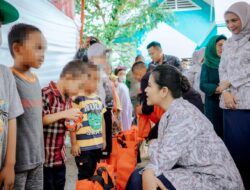 Kahiyang Ayu Serahkan Bingkisan Kepada Anak Pejuang Kanker