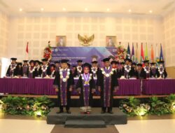 Dua Guru Besar Polmed Dikukuhkan