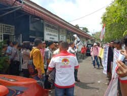 LSM PMPRI Demo Kantor Bupati ASAHAN, Minta Penjelasan Mengapa Gaji ASN Dipotong Bank Sumut? 