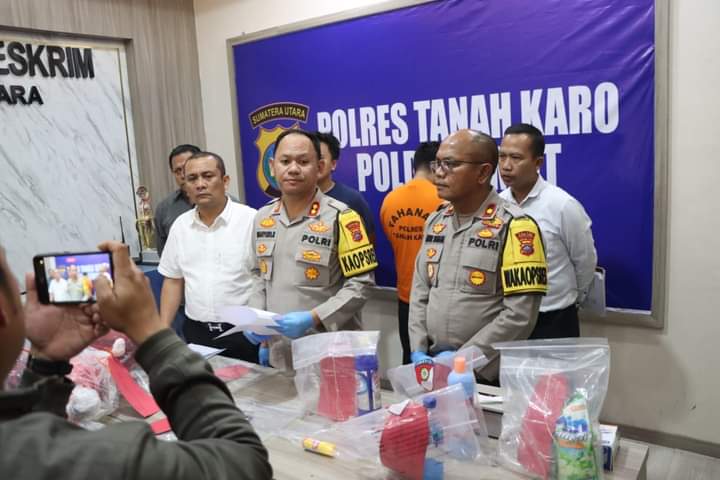Polres Tanah Karo Berhasil Mengungkap Motif dan Tangkap Pelaku Dugaan Pembunuhan Seorang Wanita di Hotel Aritha